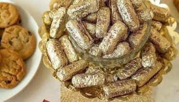 Almond Roca Brown & Haley review: có ngon như lời đồn?